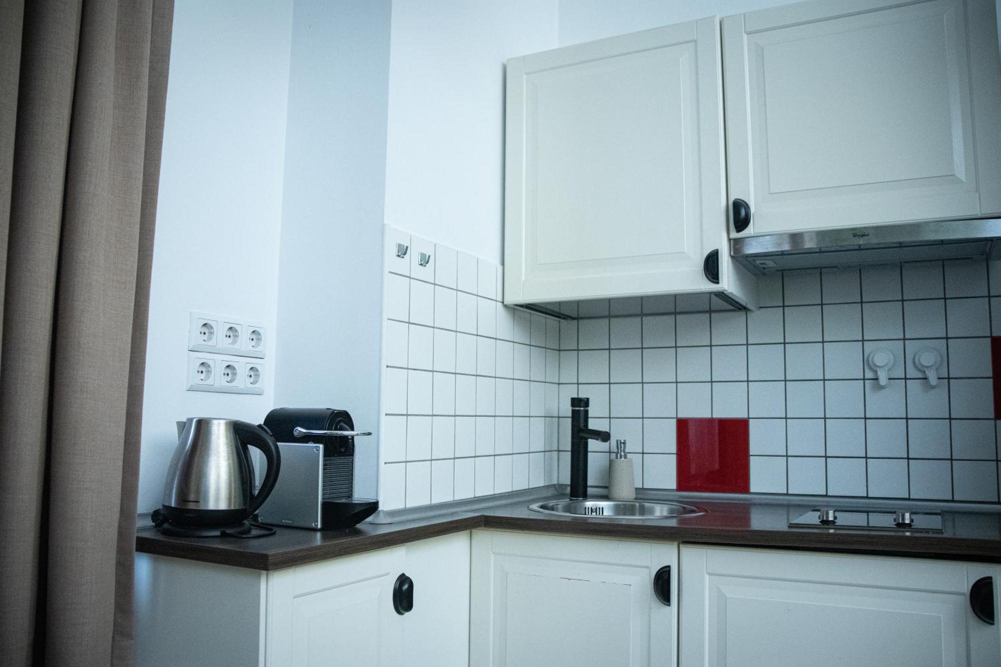 House4You - Balcescu Bukarest Eksteriør billede