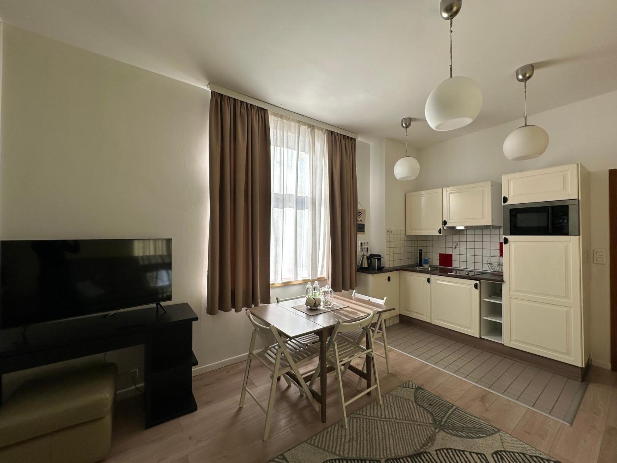 House4You - Balcescu Bukarest Eksteriør billede