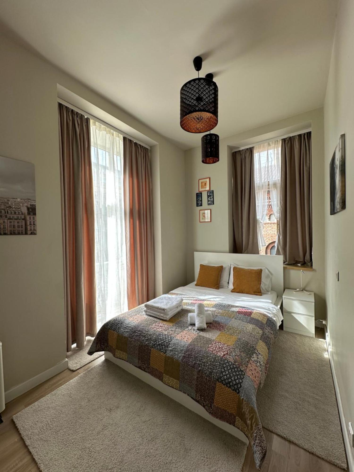 House4You - Balcescu Bukarest Eksteriør billede